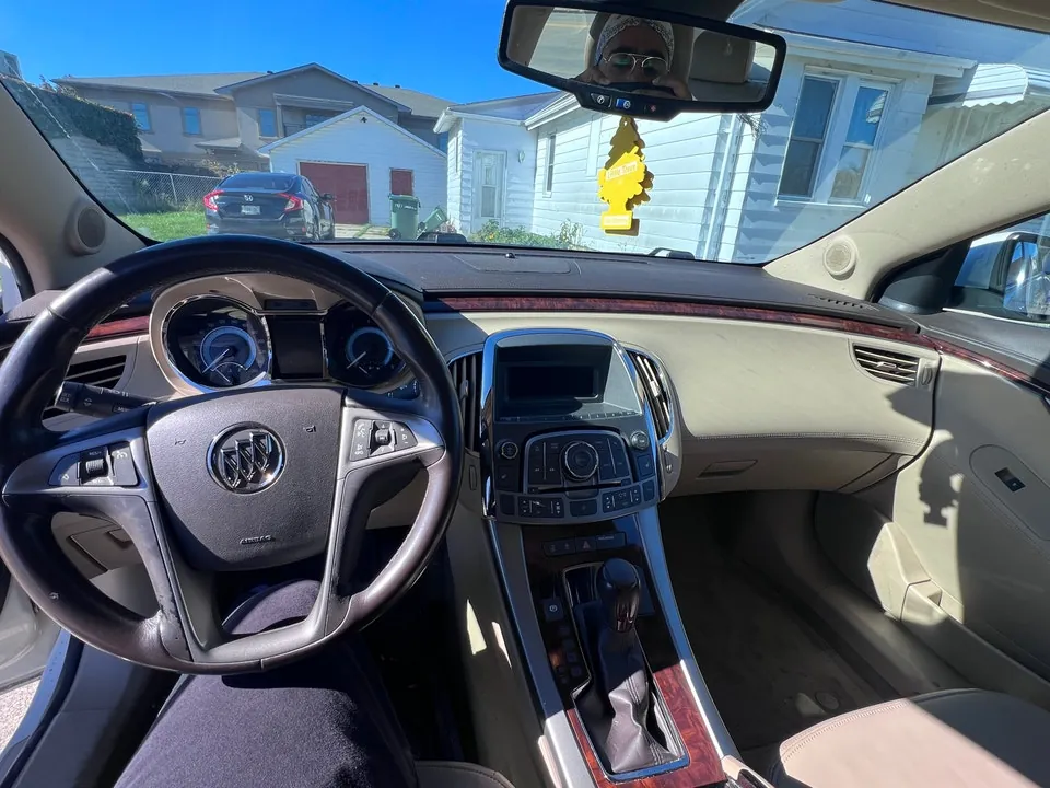 Buick Lacrosse 2012 photo 5
