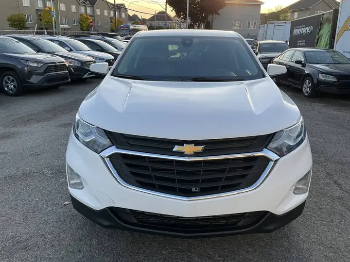 Chevrolet Equinox 2021 photo 3