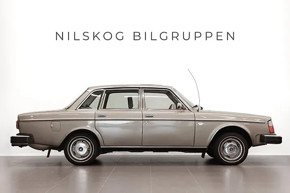 Volvo 264 1976 photo 3