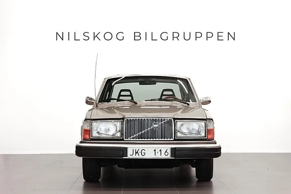 Volvo 264 1976 photo 2