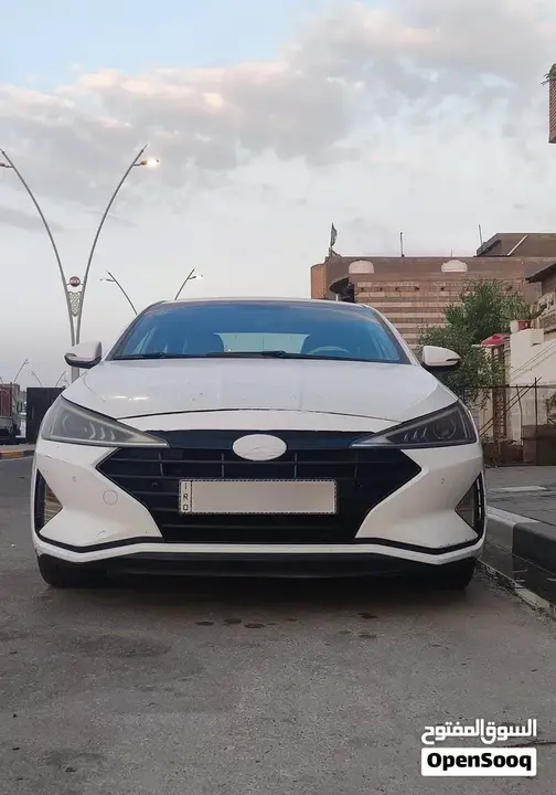 Hyundai Elantra 2020 photo 2
