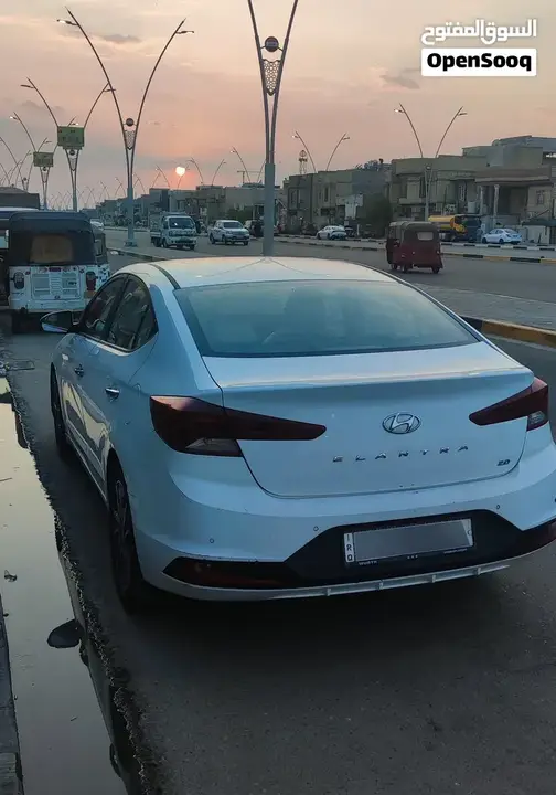 Hyundai Elantra 2020 photo 4