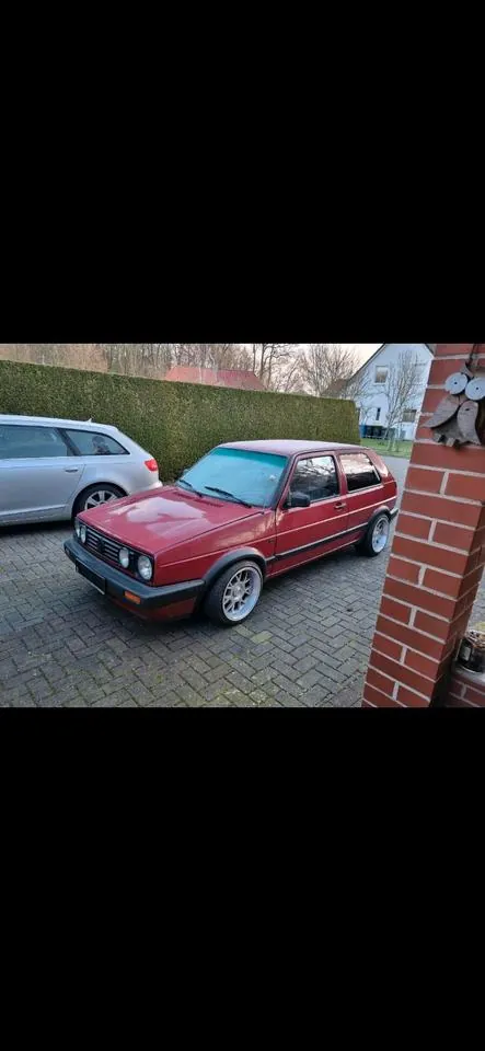 Volkswagen Golf 2