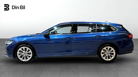Skoda Superb 2025 photo 2