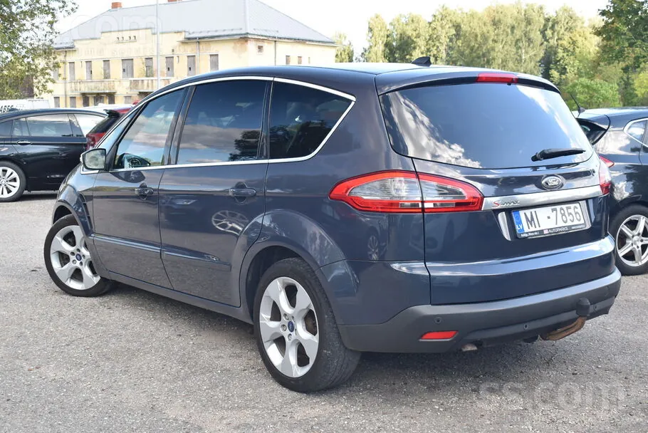 Ford S-Max 2012 photo 3
