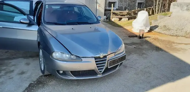 Alfa Romeo 147