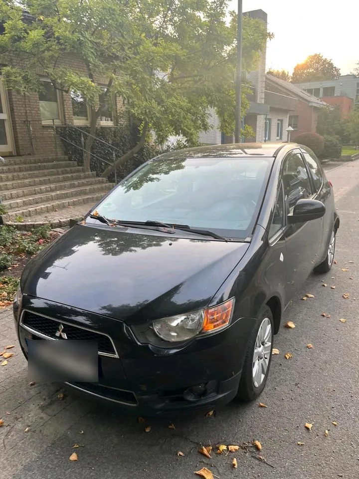 Mitsubishi Colt