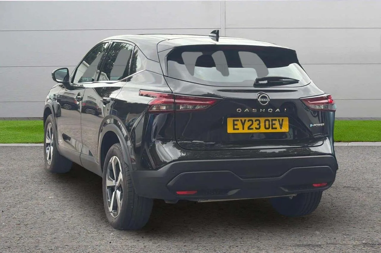 Nissan Qashqai 2023 photo 2