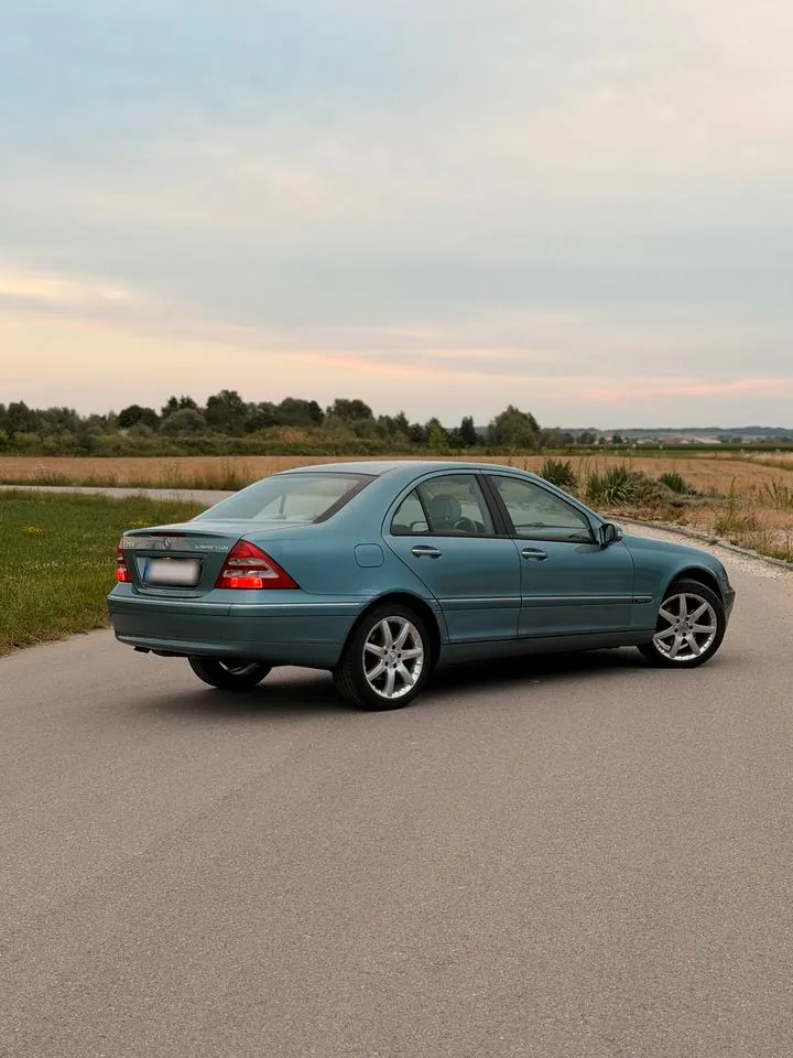 Mercedes-Benz C200 Kompressor