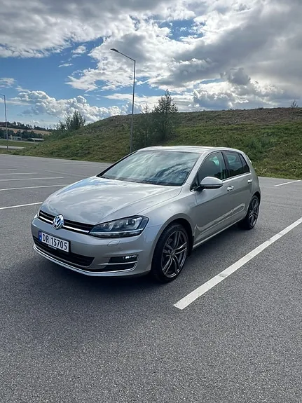 Volkswagen Golf 2017 photo 2