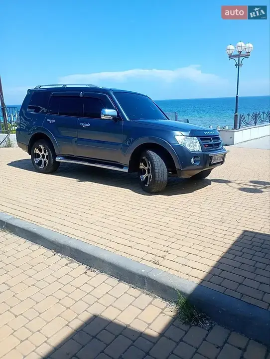 Mitsubishi Pajero 2008 photo 5