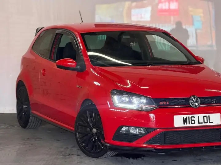 Volkswagen Polo 2016 photo 4