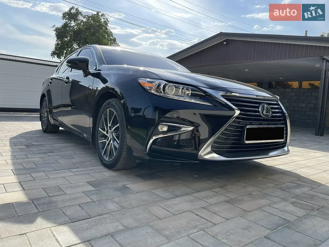 Lexus Es 2018 photo 3