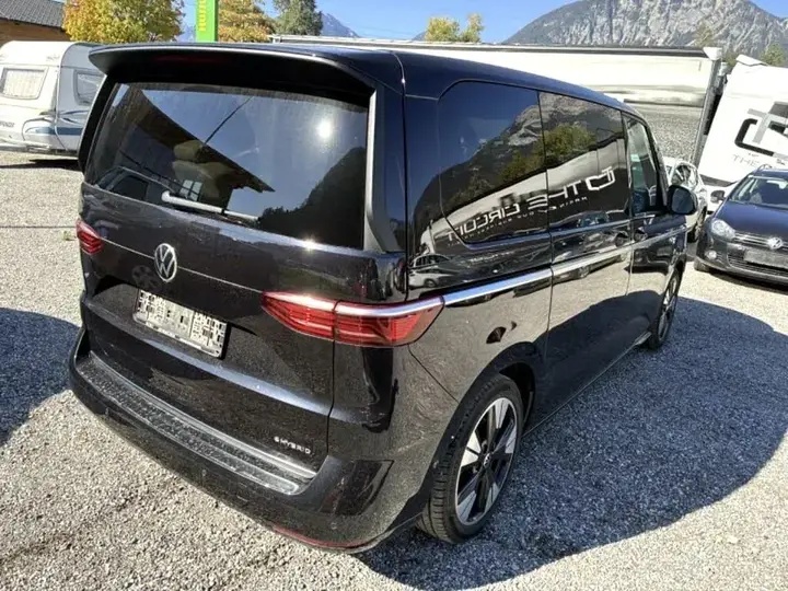 Volkswagen T7 2022 photo 3
