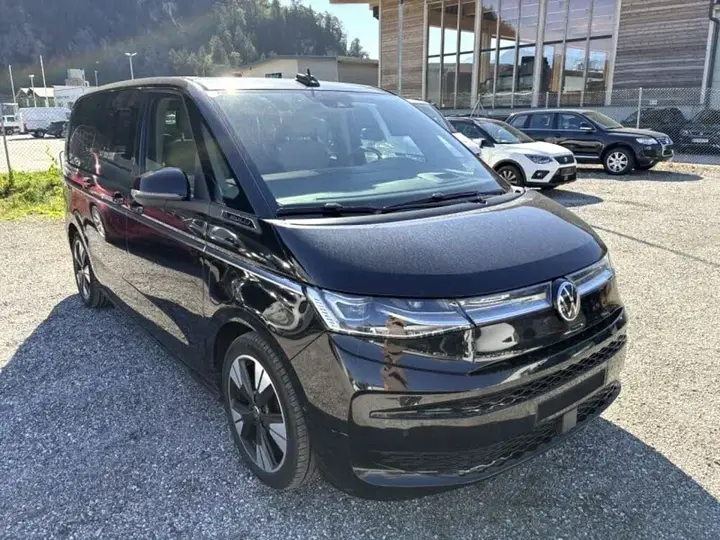 Volkswagen T7 2022 photo 2