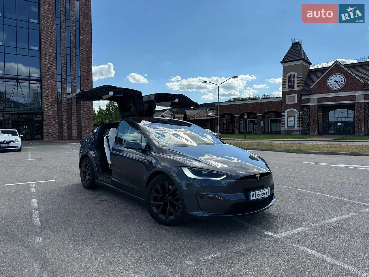 Tesla Model X 2023 photo 2