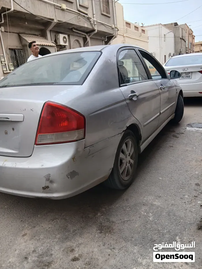 Kia Cerato 2007 photo 4