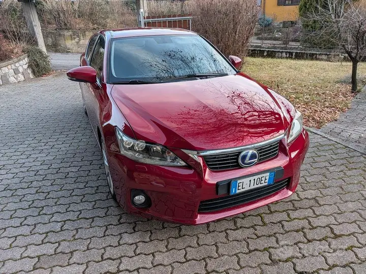 Lexus Ct200H