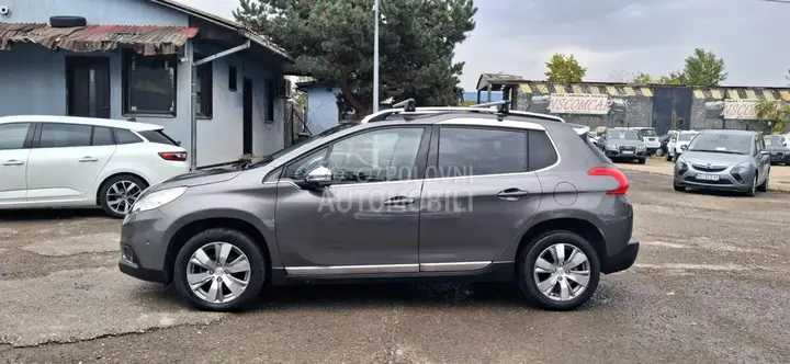 Peugeot 2008 2015 photo 2