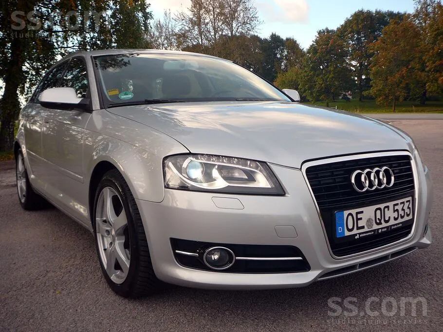 Audi A3 2011 photo 2