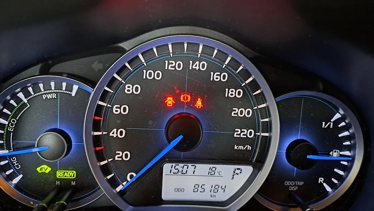 Toyota Yaris 2014 photo 3