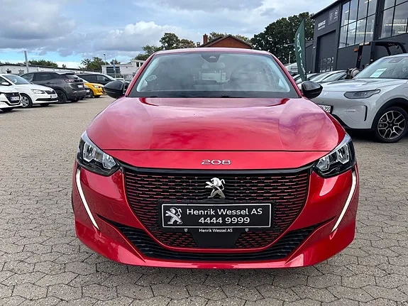 Peugeot E-208 2022 photo 2