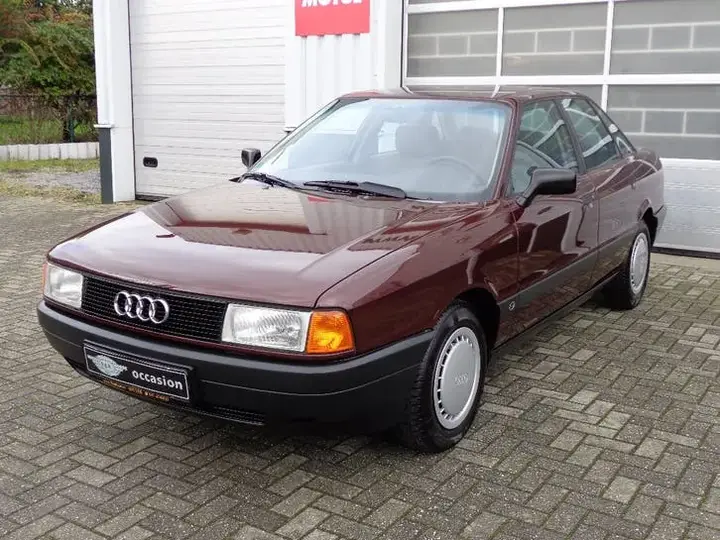 Audi 80