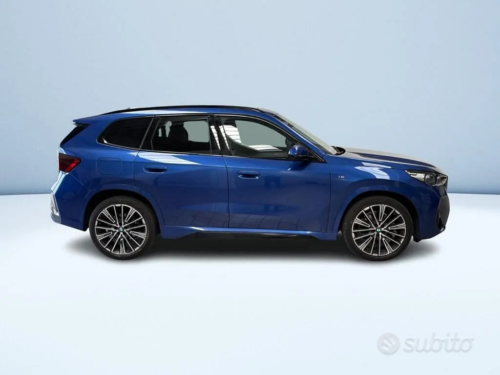 BMW X1 2023 photo 4