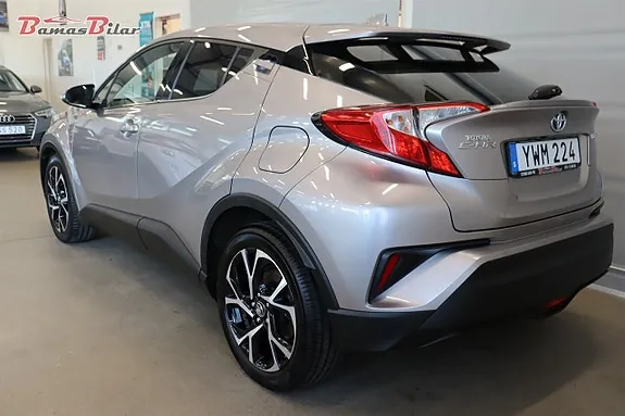 Toyota C-Hr 2019 photo 3