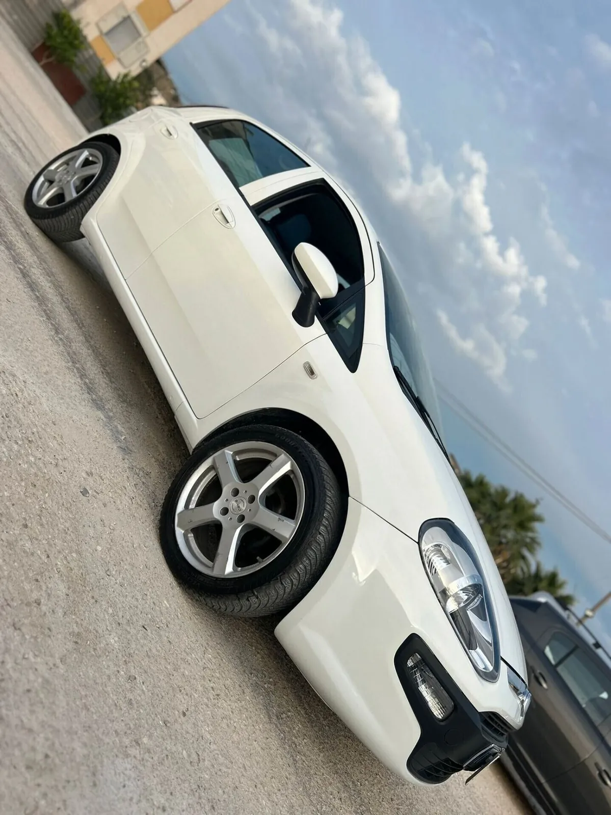 Fiat Punto Evo 2011 photo 4