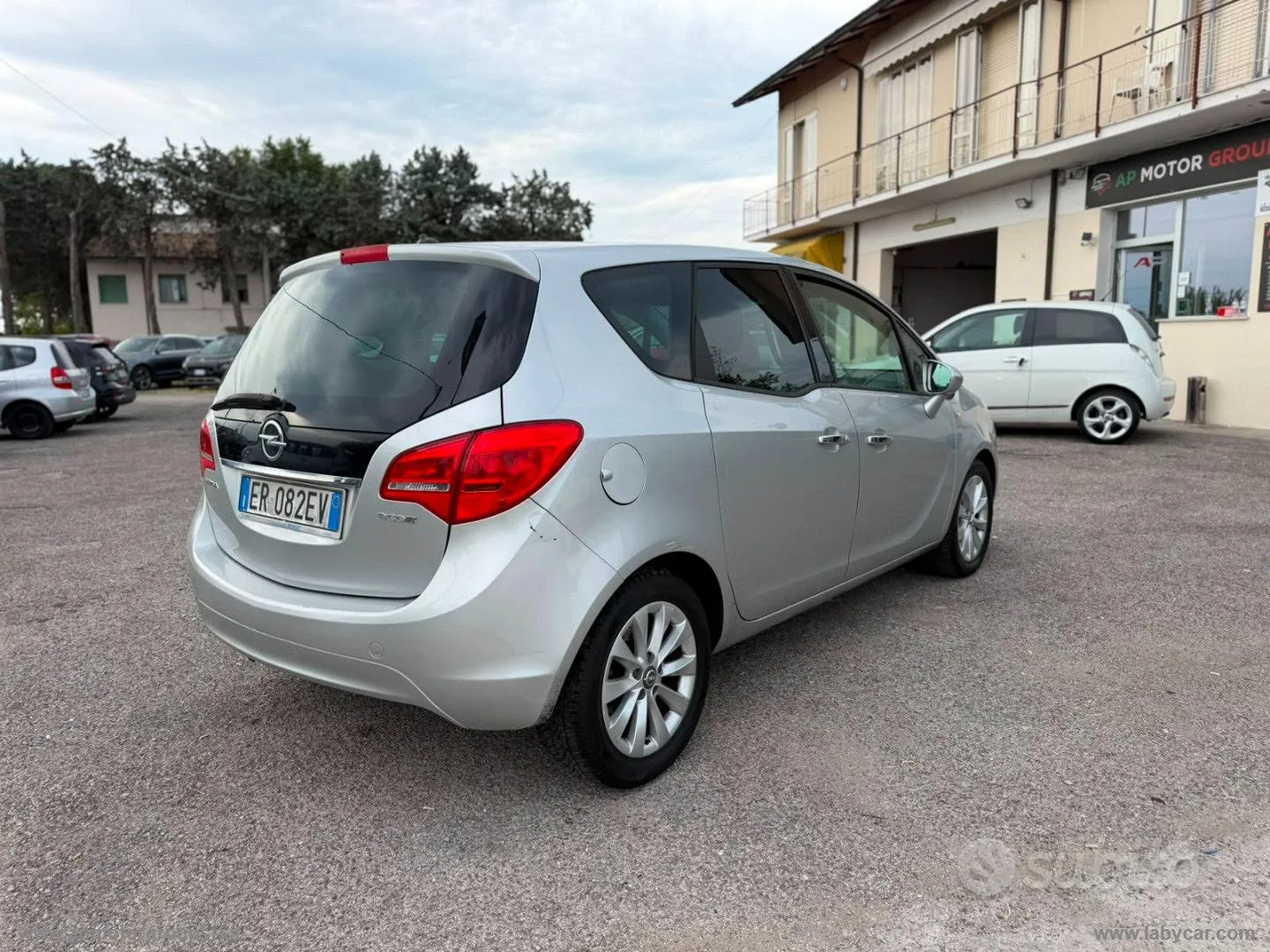 Opel Meriva 2013 photo 3