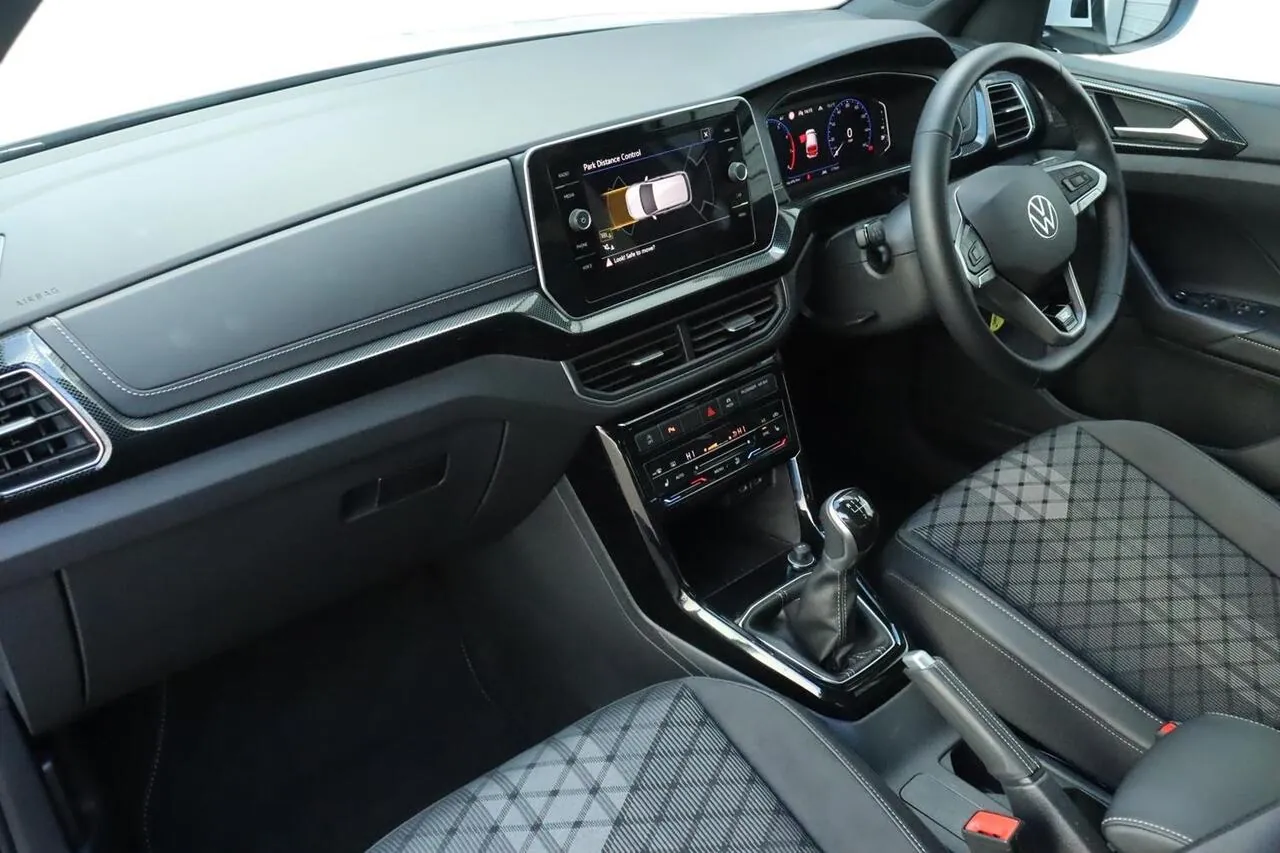Volkswagen T-Cross 2026 photo 2