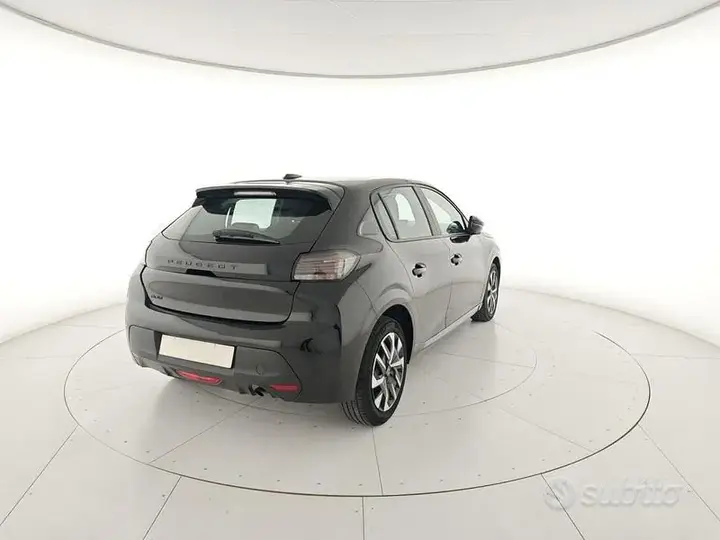 Peugeot 208 2024 photo 5