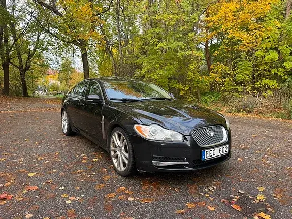 Jaguar Xf 2010 photo 5