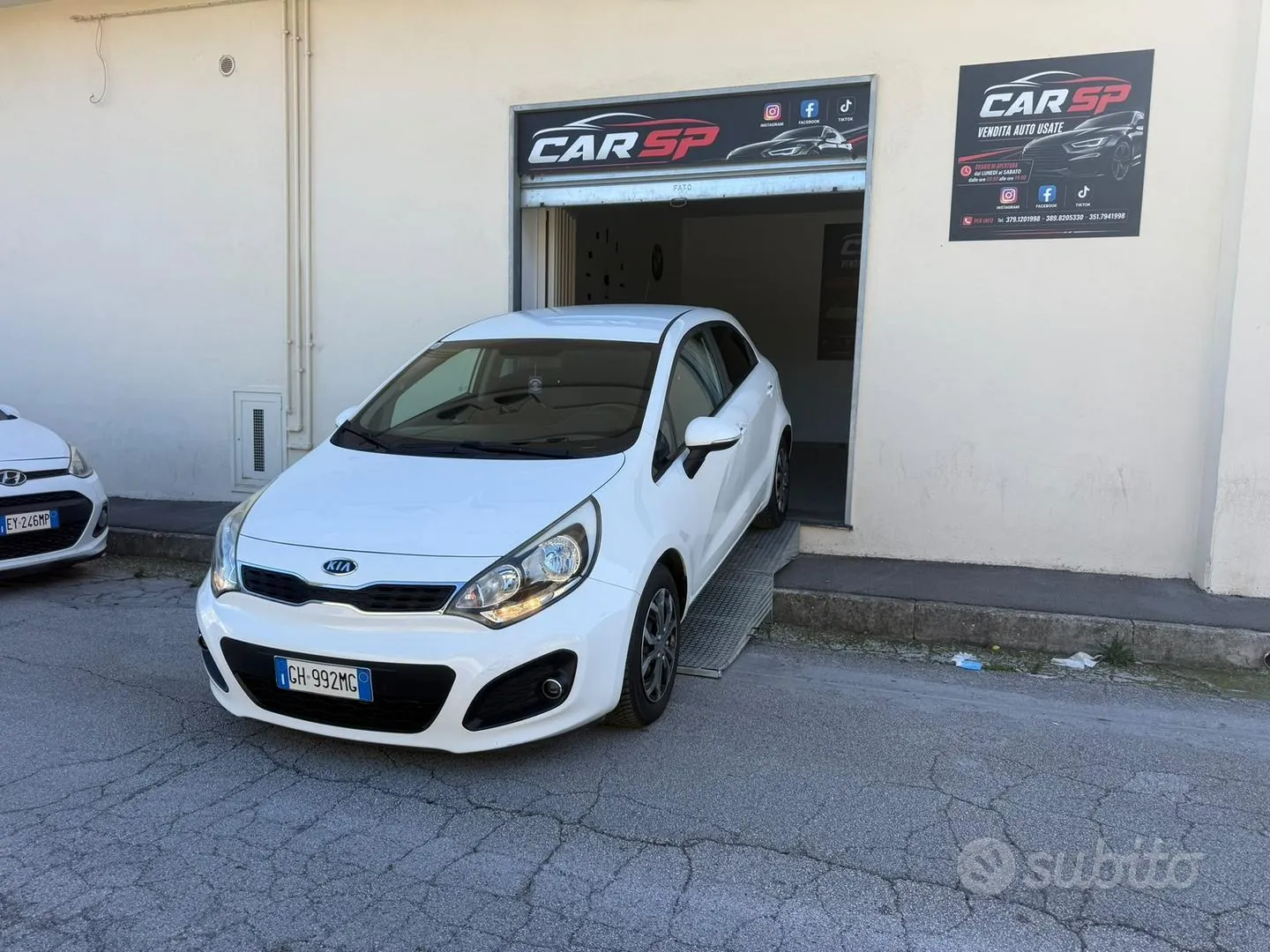 Kia Rio 2013 photo 2