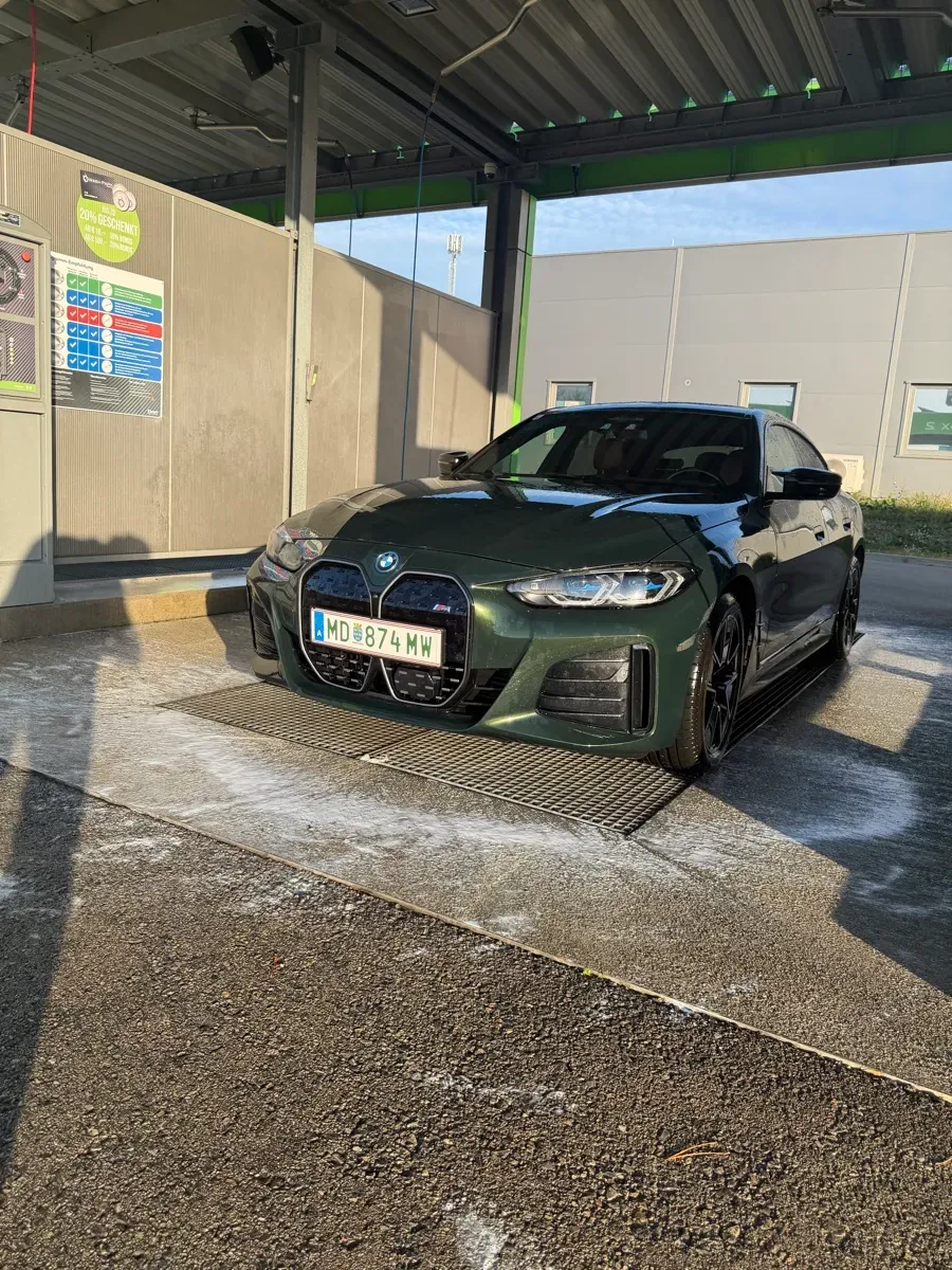 BMW I4