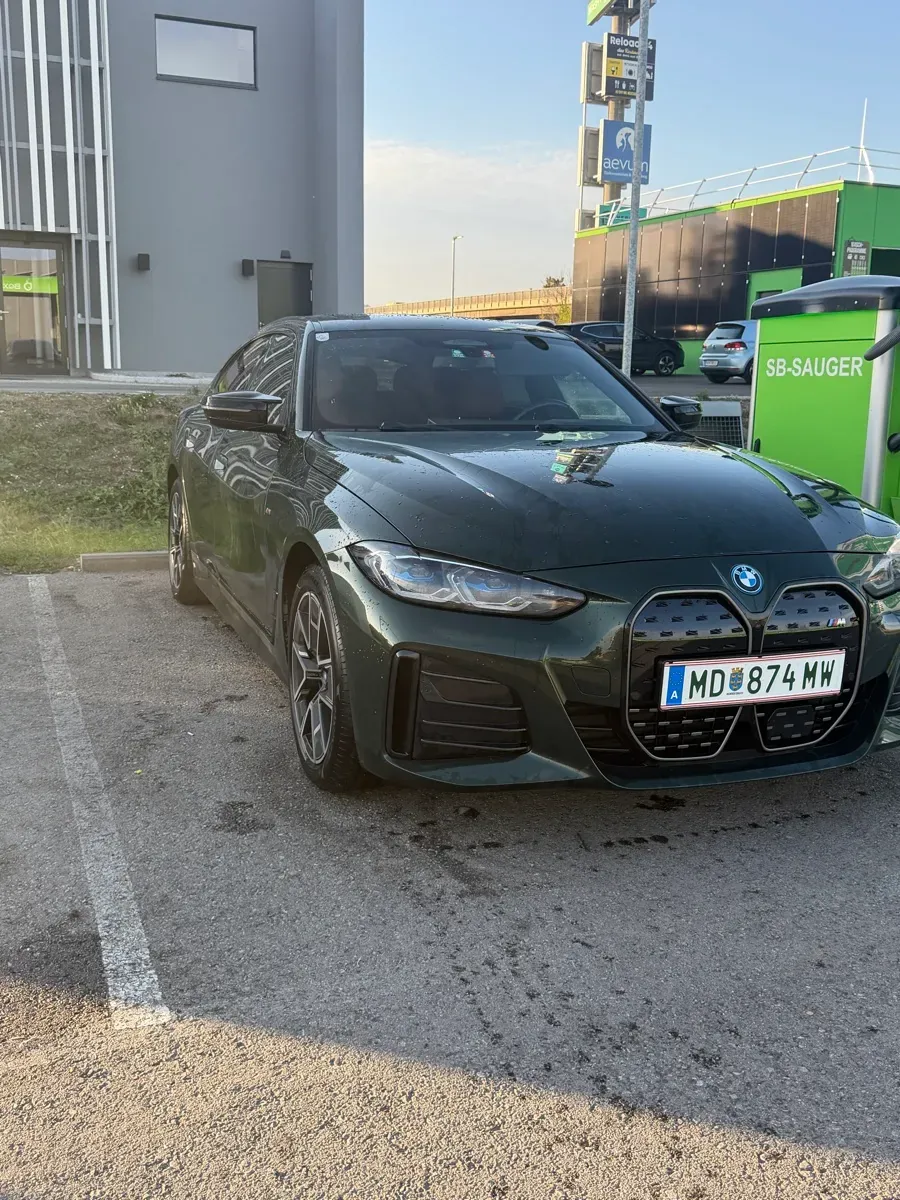 BMW I4 2023 photo 2