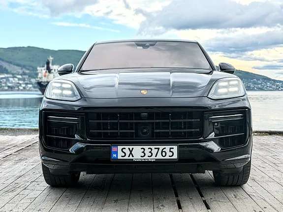 Porsche Cayenne Coupe 2024 photo 2