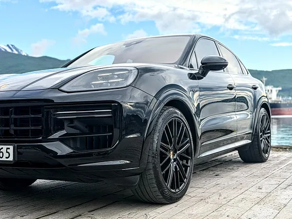 Porsche Cayenne Coupe 2024 photo 4