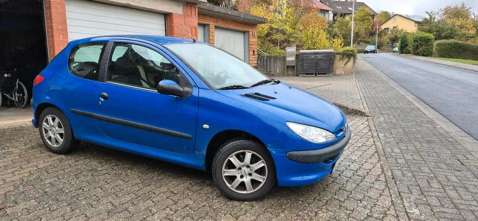 Peugeot 206