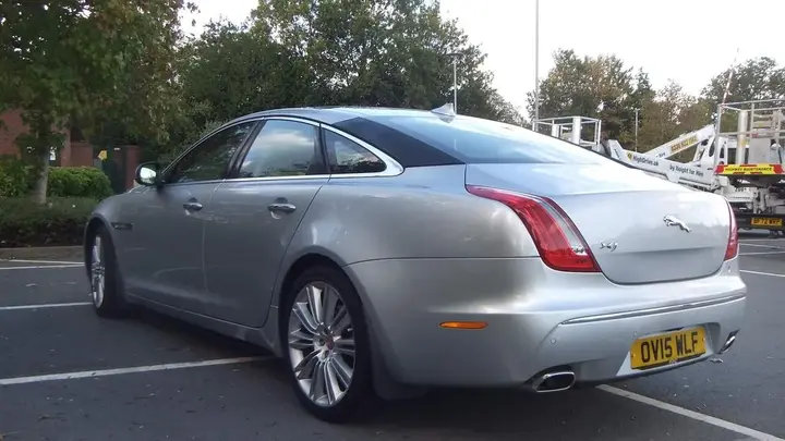Jaguar Xj 2015 photo 5