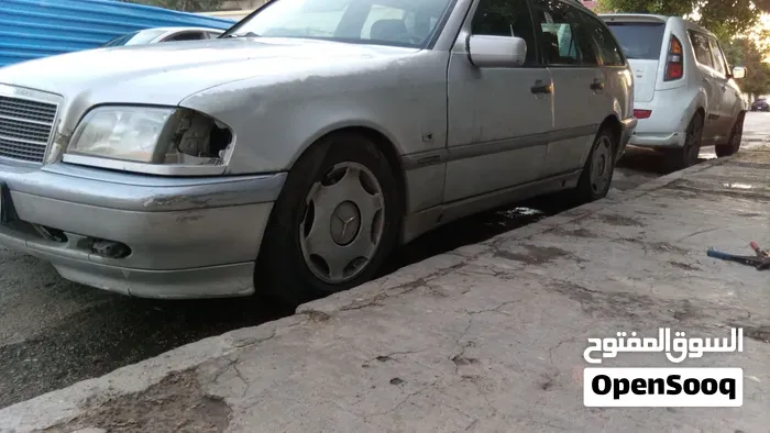 Mercedes-Benz C-Class 2000 photo 3