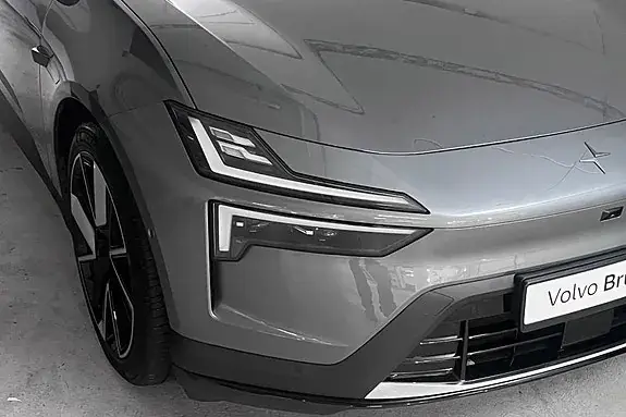 Polestar 4 2026 photo 2