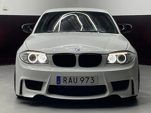 BMW 135I 2012 photo 3