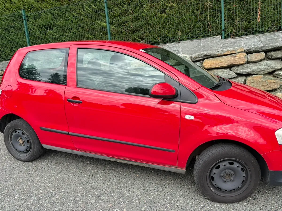 Volkswagen Fox 2005 photo 3