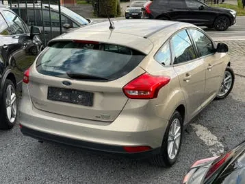 Ford Focus 2016 photo 2