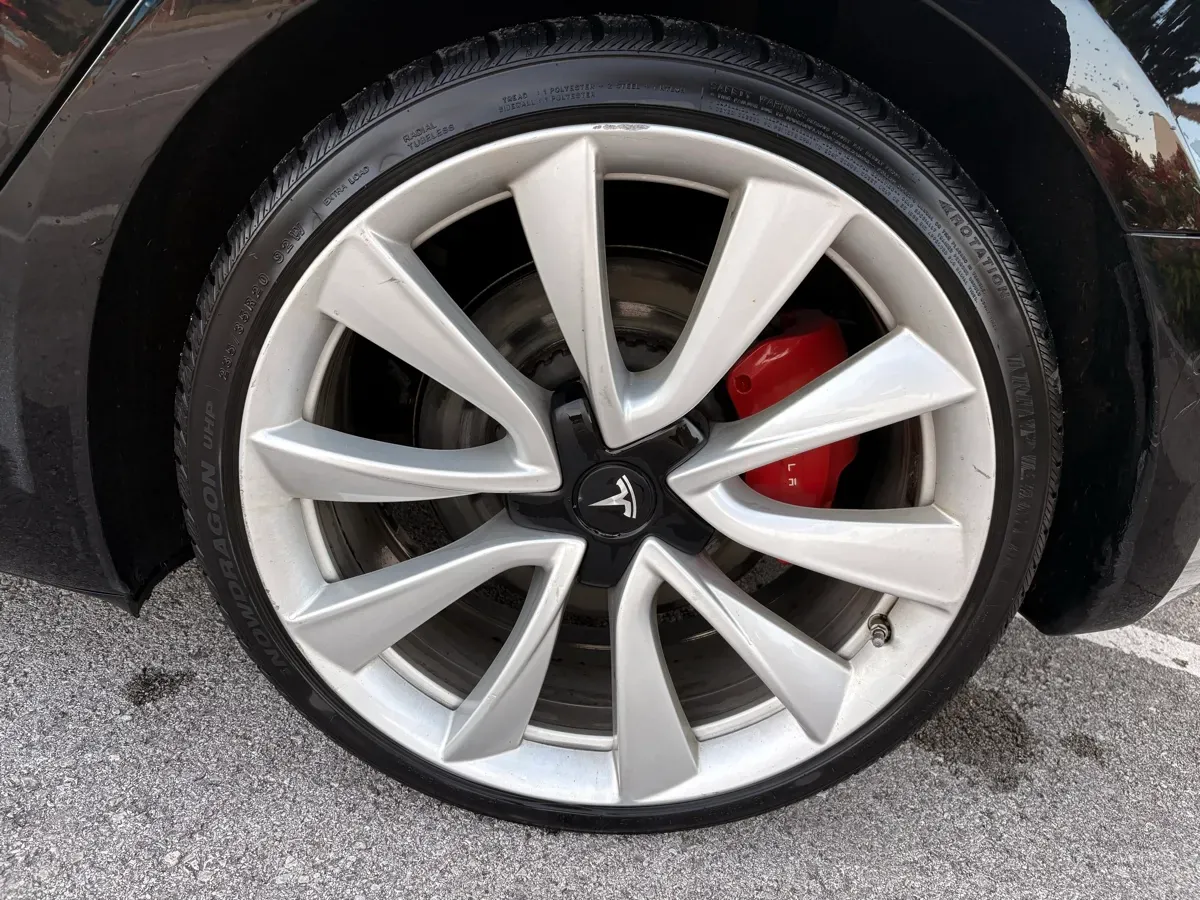 Tesla Model 3 2019 photo 3