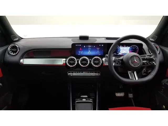 Mercedes-Benz Glb 2026 photo 2