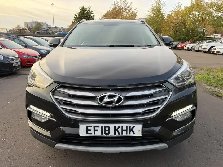 Hyundai Santa Fe 2018 photo 3