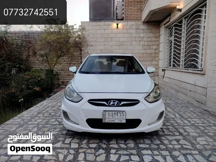 Hyundai Accent 2011 photo 5